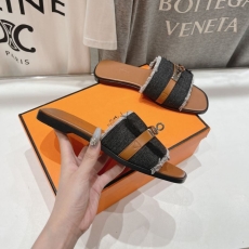 Hermes Slippers